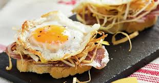 Huevos de Codorniz con Jamon
